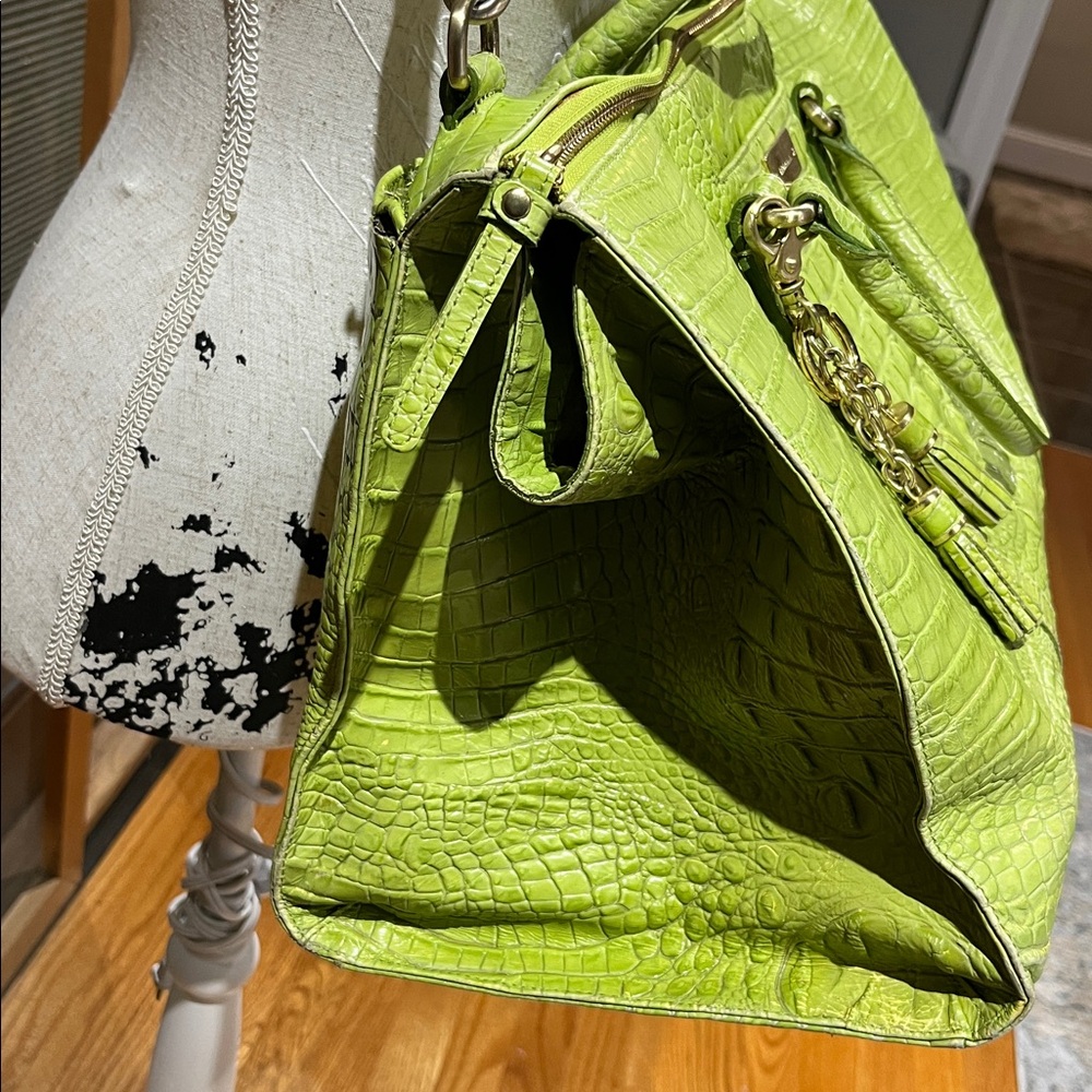 Brahmin lime green overnight bag - Picture 3 of 13